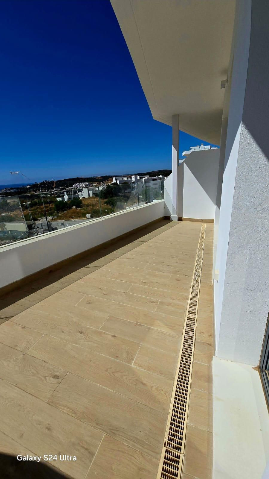 Se vende Apartamento Planta Media de 3 dormitorios en Costa Del Sol, Málaga, España