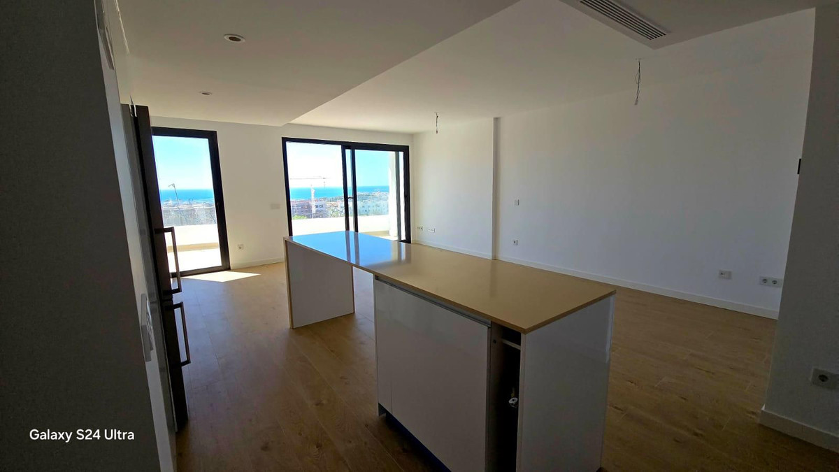 Se vende Apartamento Planta Media de 3 dormitorios en Costa Del Sol, Málaga, España