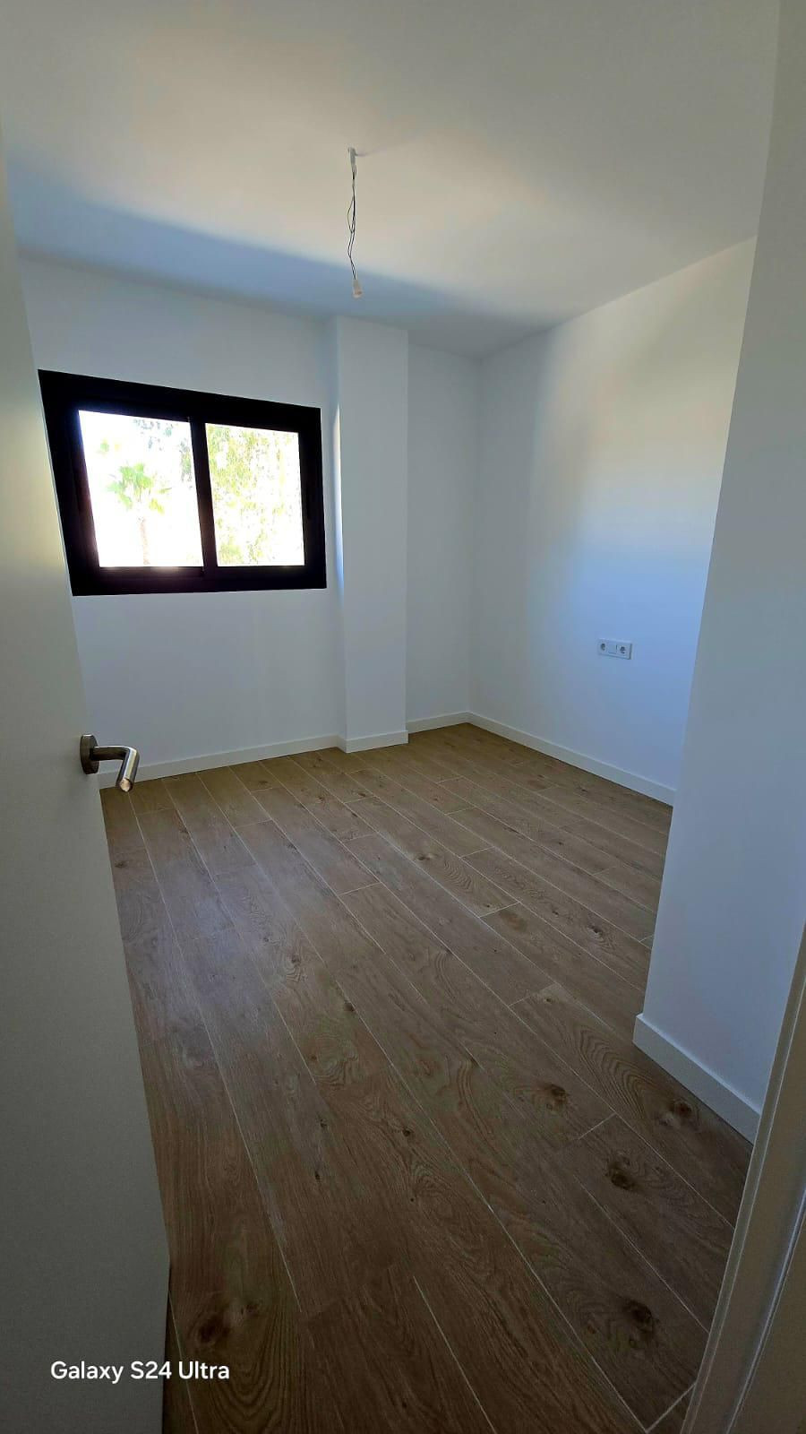 Se vende Apartamento Planta Media de 3 dormitorios en Costa Del Sol, Málaga, España