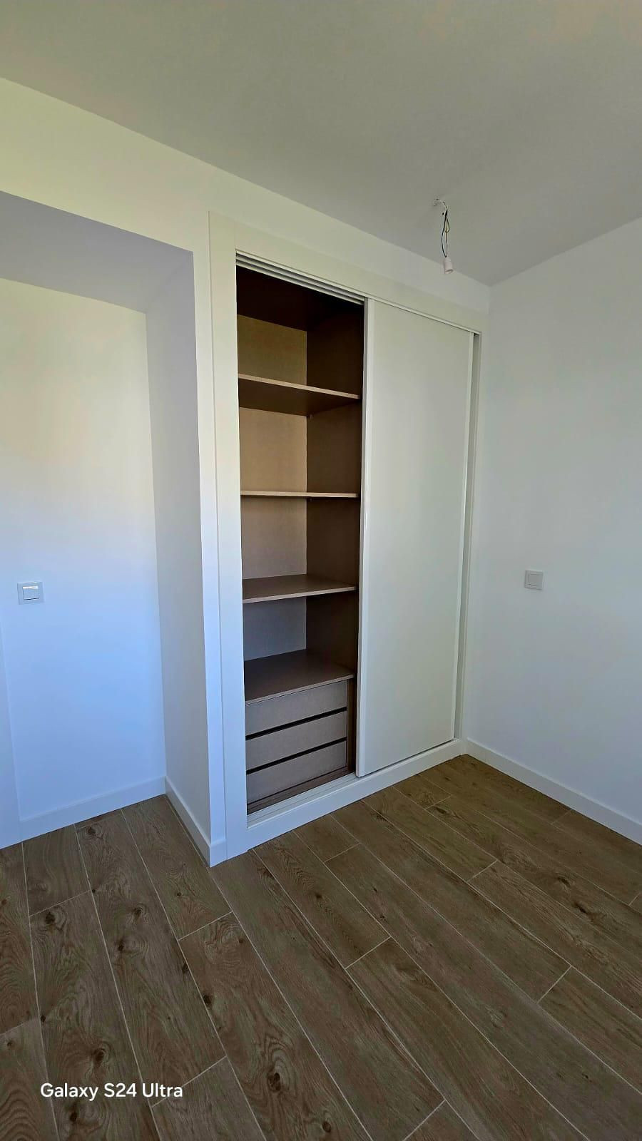 Se vende Apartamento Planta Media de 3 dormitorios en Costa Del Sol, Málaga, España