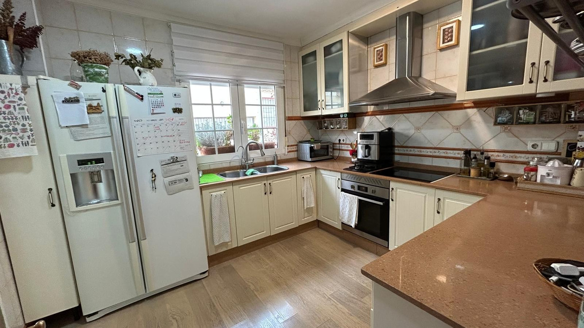 Se vende Pareada de 3 dormitorios en Costa Blanca, Alicante, España