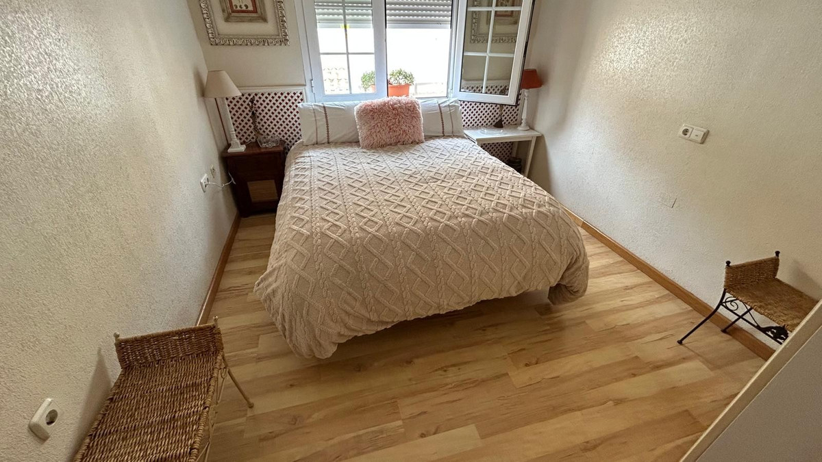 Se vende Pareada de 3 dormitorios en Costa Blanca, Alicante, España