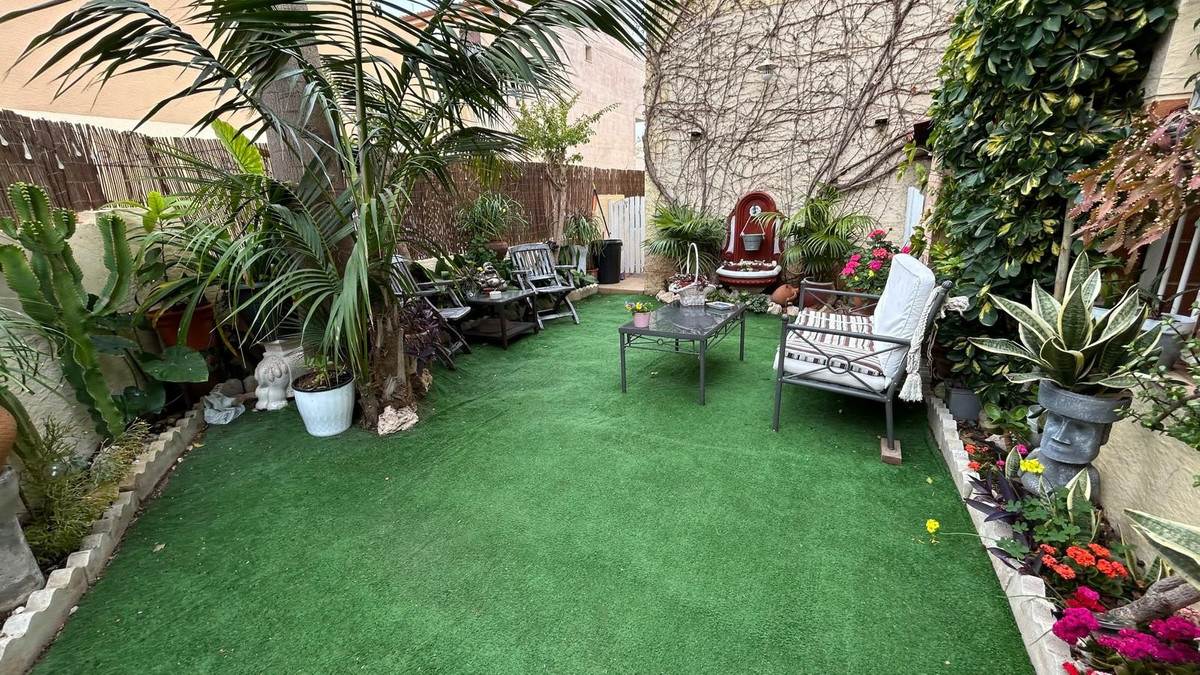 Se vende Pareada de 3 dormitorios en Costa Blanca, Alicante, España