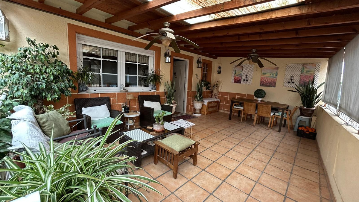 Se vende Pareada de 3 dormitorios en Costa Blanca, Alicante, España