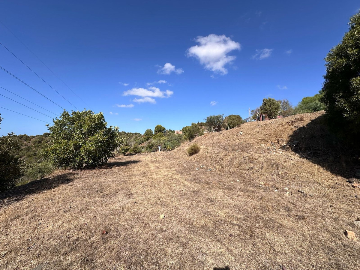 Se vende Terreno Rustico  en Costa Del Sol, Málaga, España