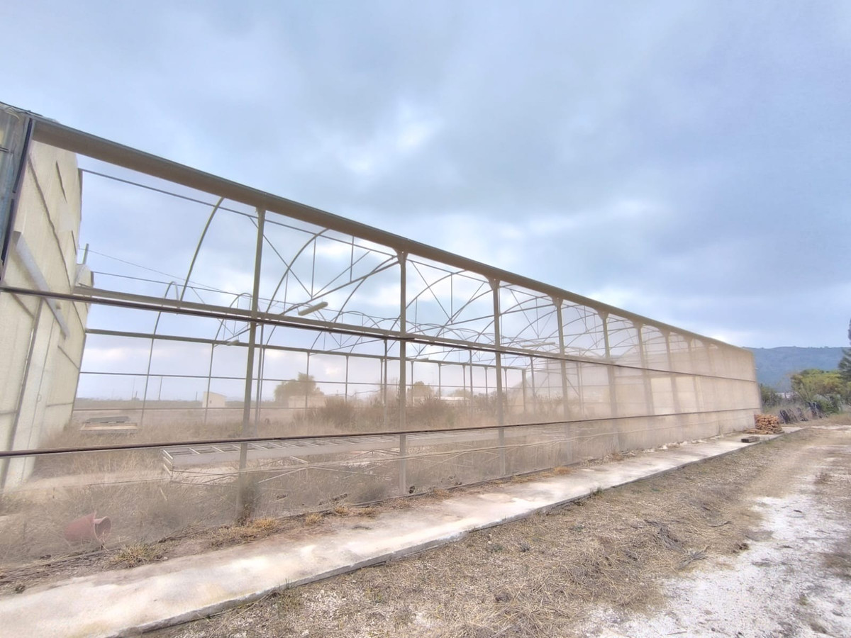 Commercial unit for sale in Aspe Costa Blanca, Alicante, Spain