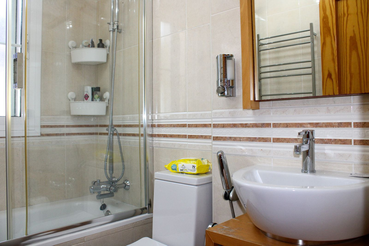 4 Bed Townhouse for sale in Nerja Costa Del Sol East, Málaga, Spain