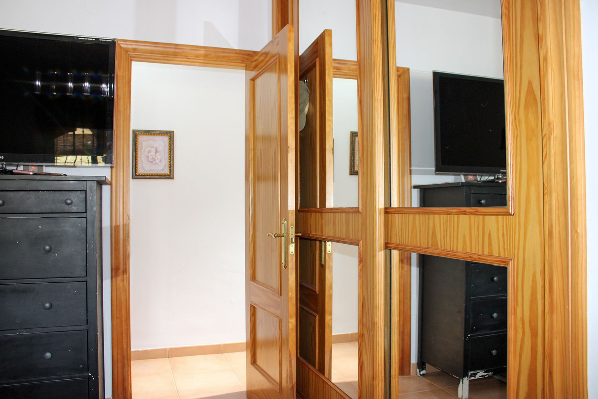 4 Bed Townhouse for sale in Nerja Costa Del Sol East, Málaga, Spain