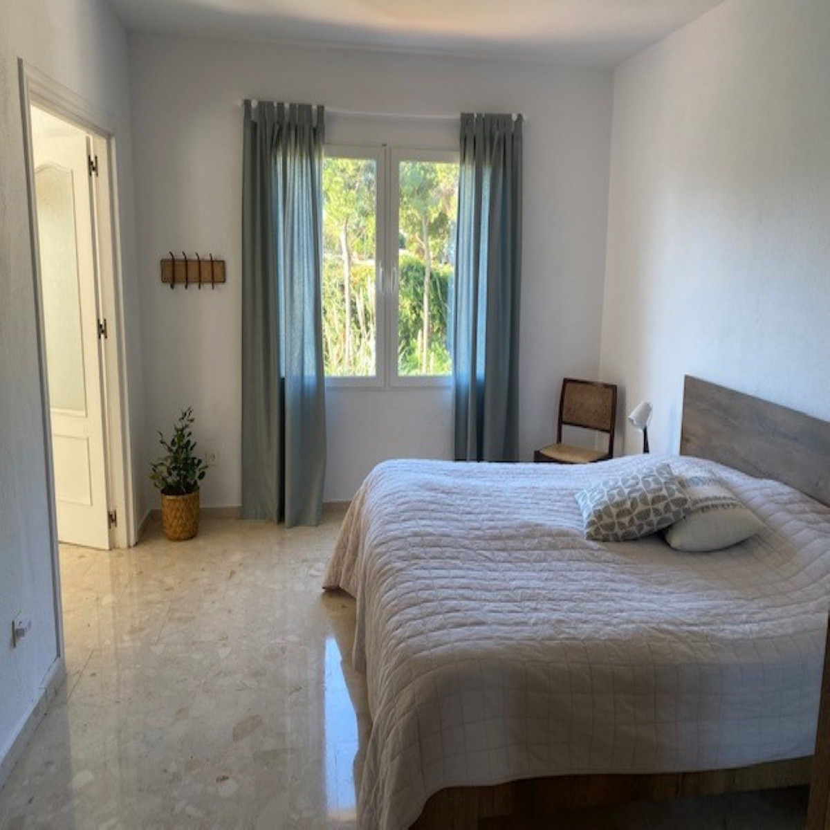 4 Bed Townhouse for sale in Calahonda Costa Del Sol, Málaga, Spain
