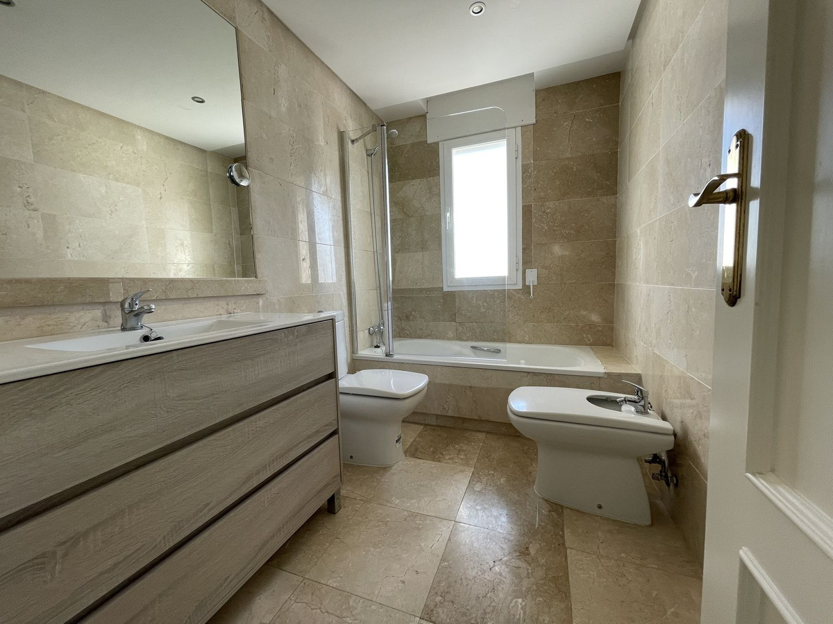 Se vende Ático de 2 dormitorios en Costa Del Sol, Málaga, España