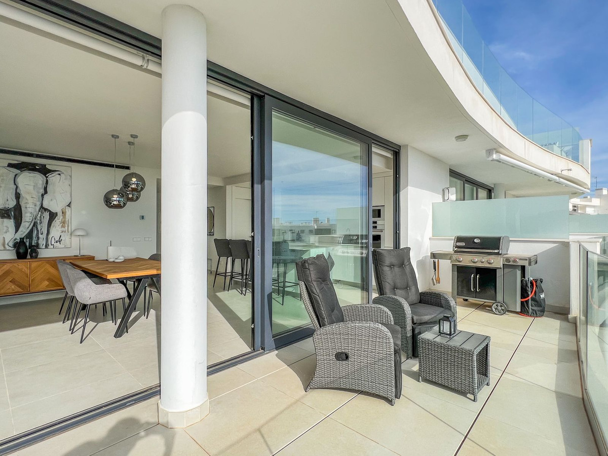 3 Bed Apartment for sale in Higueron Costa Del Sol, Málaga, Spain