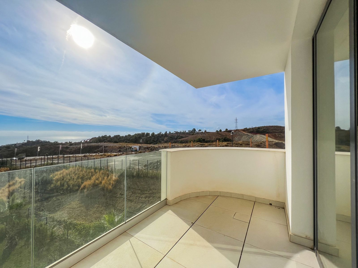 3 Bed Apartment for sale in Higueron Costa Del Sol, Málaga, Spain