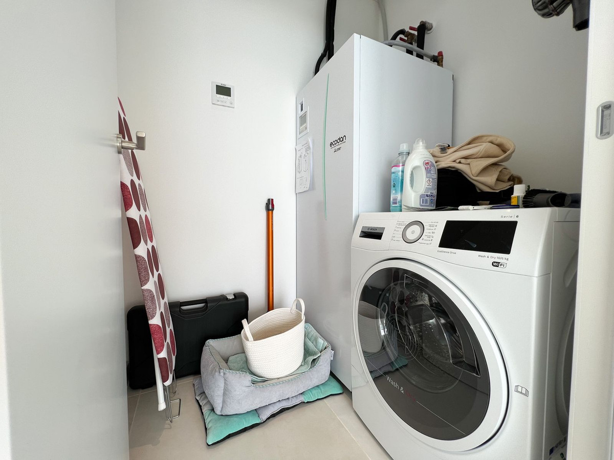 3 Bed Apartment for sale in Higueron Costa Del Sol, Málaga, Spain