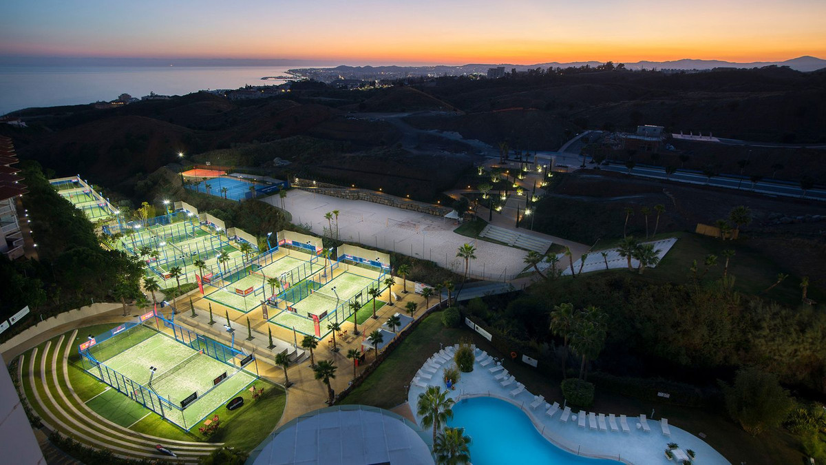 3 Bed Apartment for sale in Higueron Costa Del Sol, Málaga, Spain