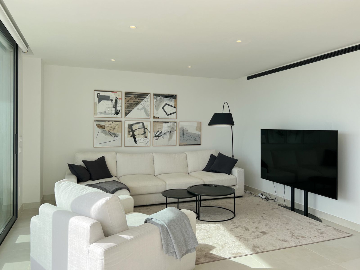 3 Bed Apartment for sale in Higueron Costa Del Sol, Málaga, Spain