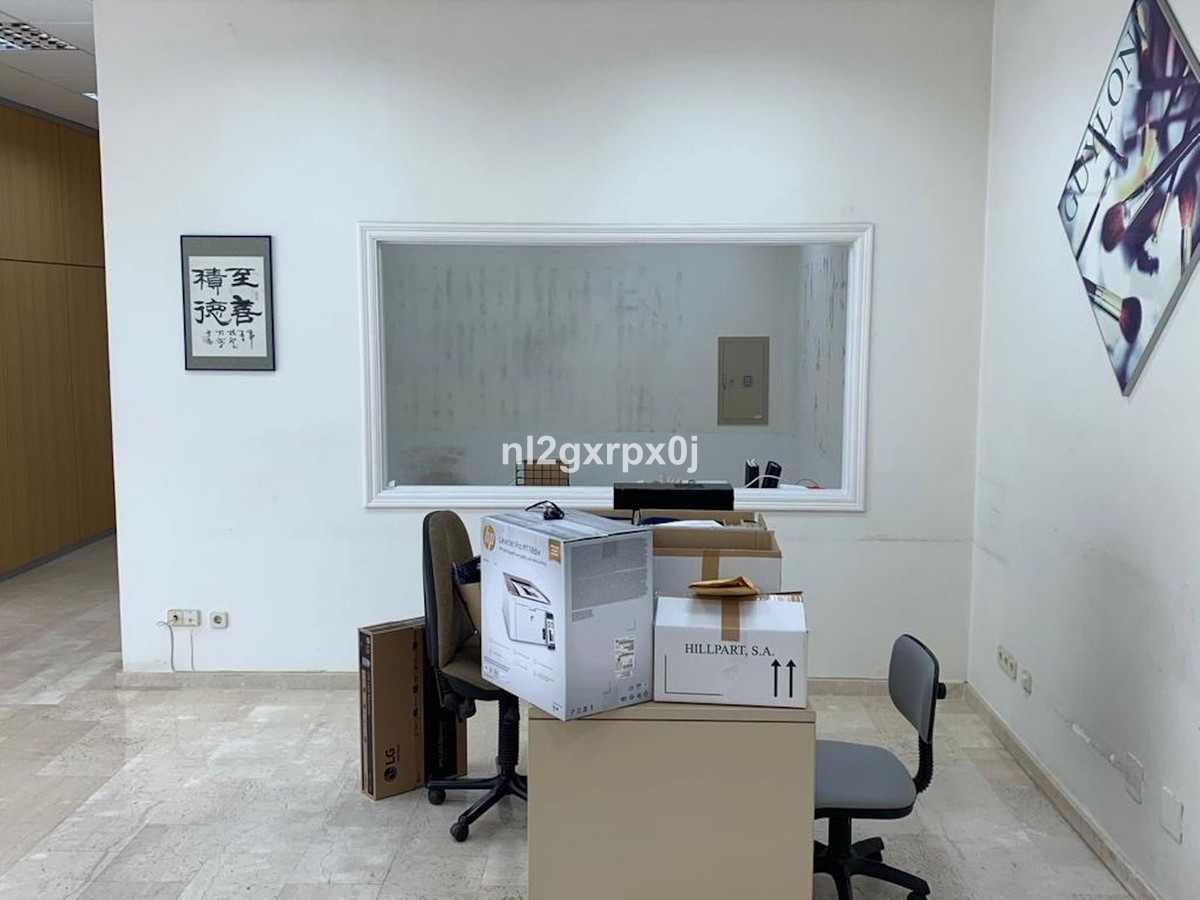 2 Bed Commercial unit for sale in Marbella Costa Del Sol, Málaga, Spain