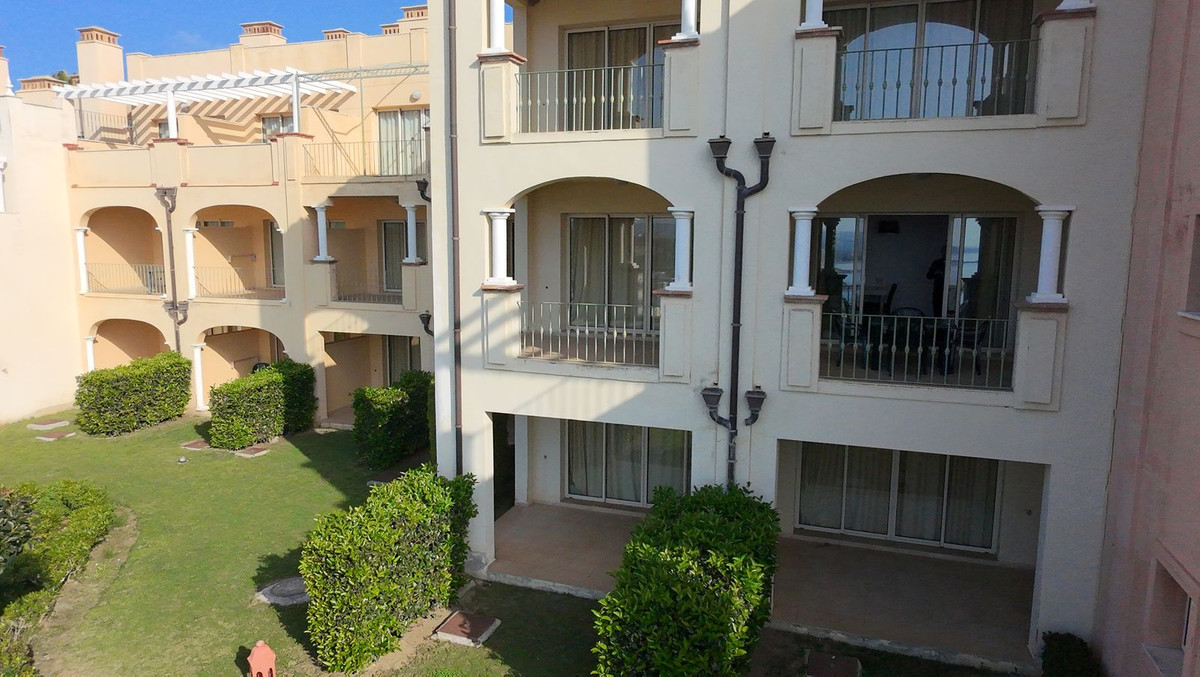 1 Bed Apartment for sale in Manilva Costa Del Sol, Málaga, Spain