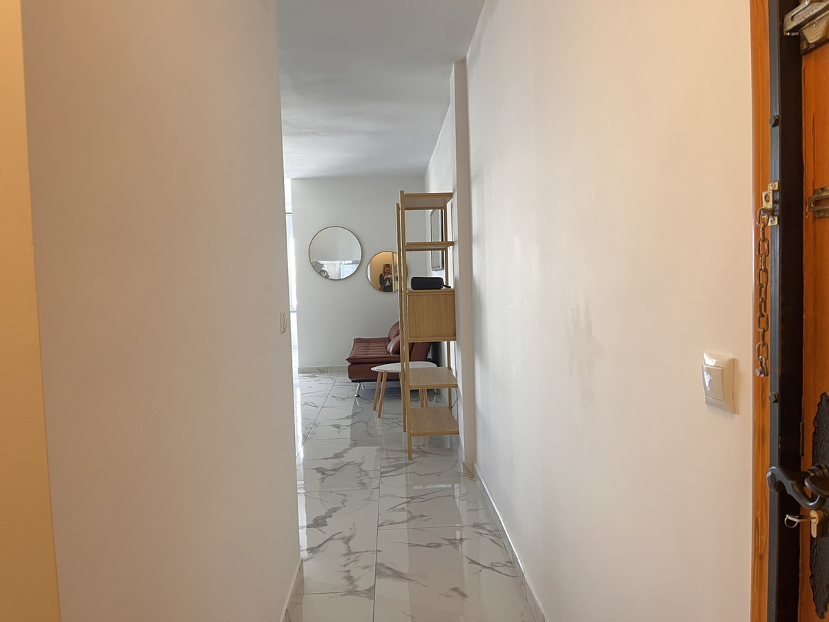 1 Bed Apartment for sale in Villamartin Costa Blanca, Alicante, Spain