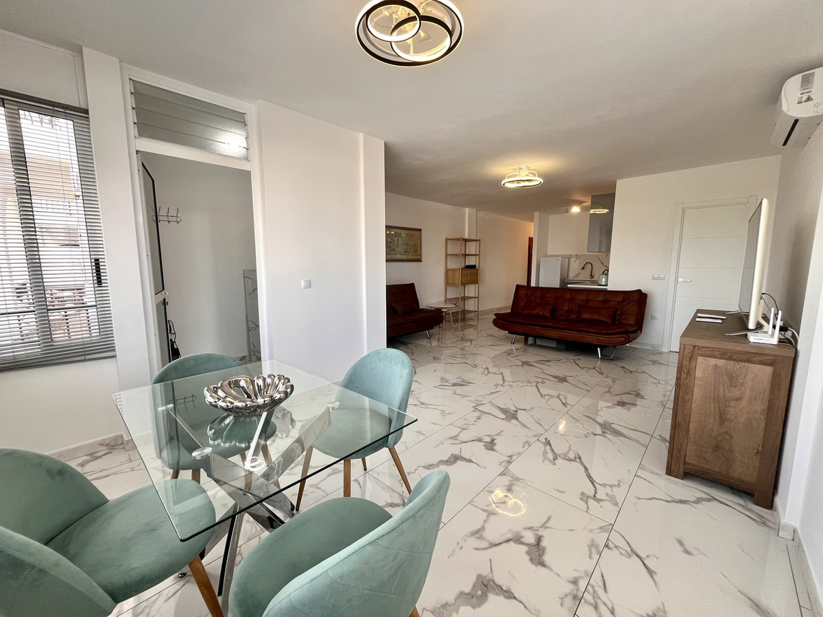 1 Bed Apartment for sale in Villamartin Costa Blanca, Alicante, Spain