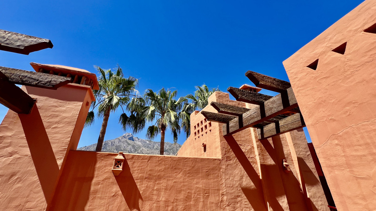 3 Bed Townhouse for sale in The Golden Mile Costa Del Sol, Málaga, Spain