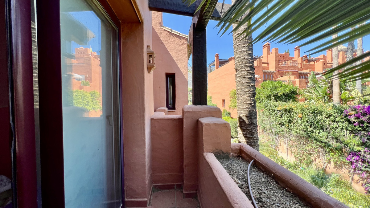 3 Bed Townhouse for sale in The Golden Mile Costa Del Sol, Málaga, Spain