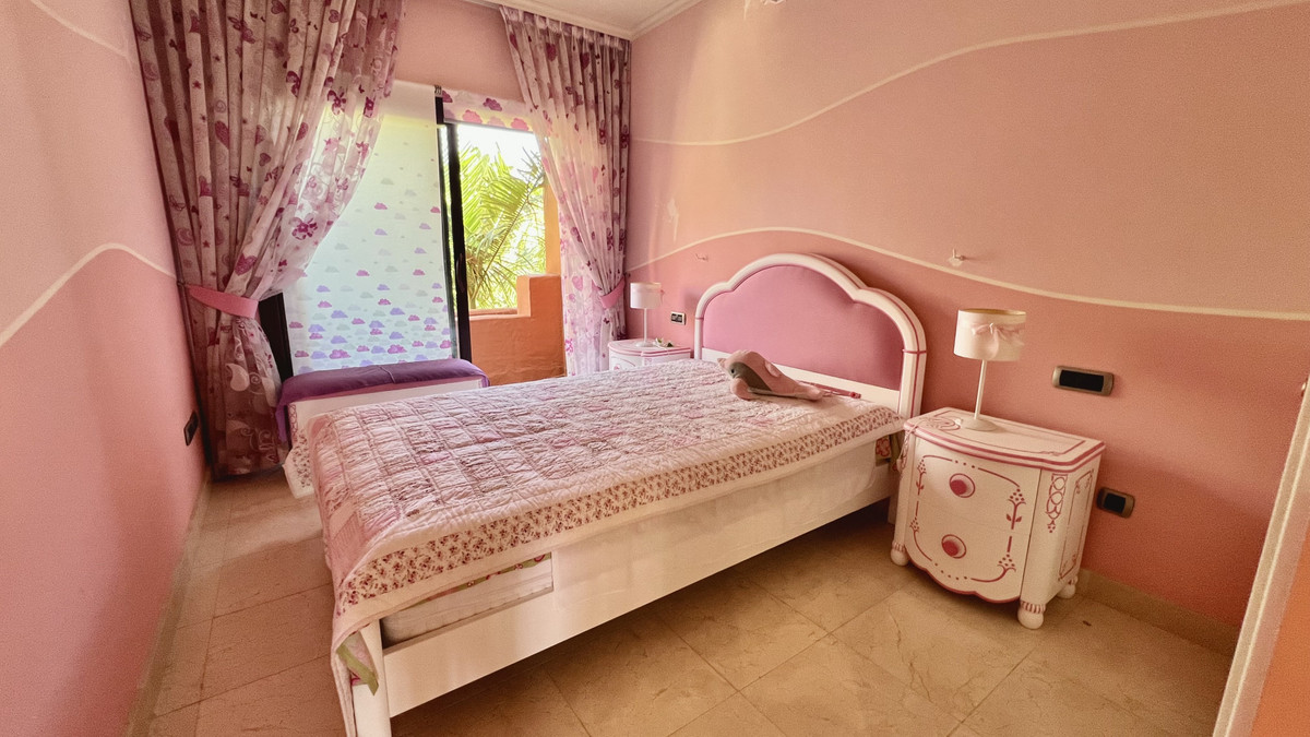 3 Bed Townhouse for sale in The Golden Mile Costa Del Sol, Málaga, Spain