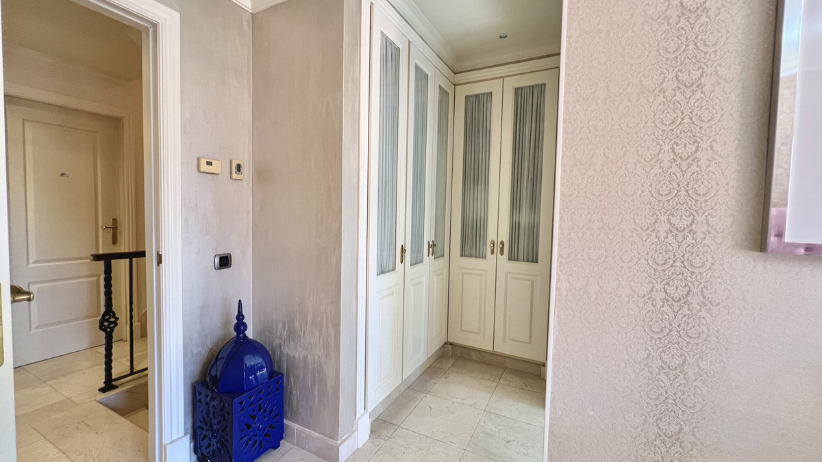3 Bed Townhouse for sale in The Golden Mile Costa Del Sol, Málaga, Spain