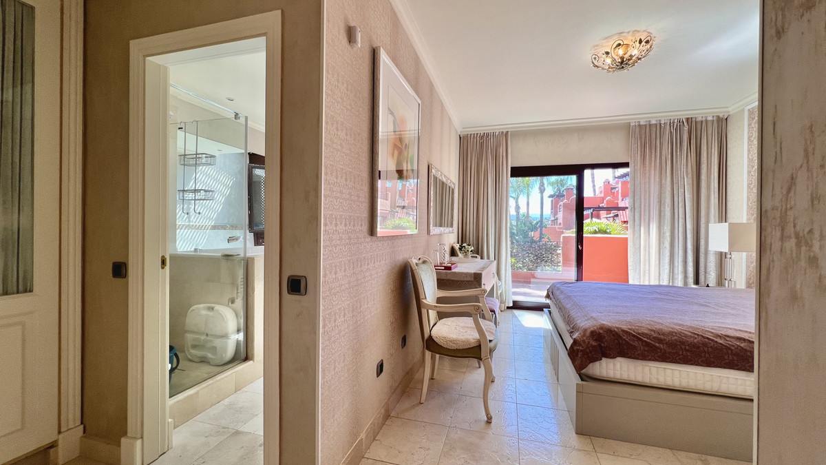 3 Bed Townhouse for sale in The Golden Mile Costa Del Sol, Málaga, Spain