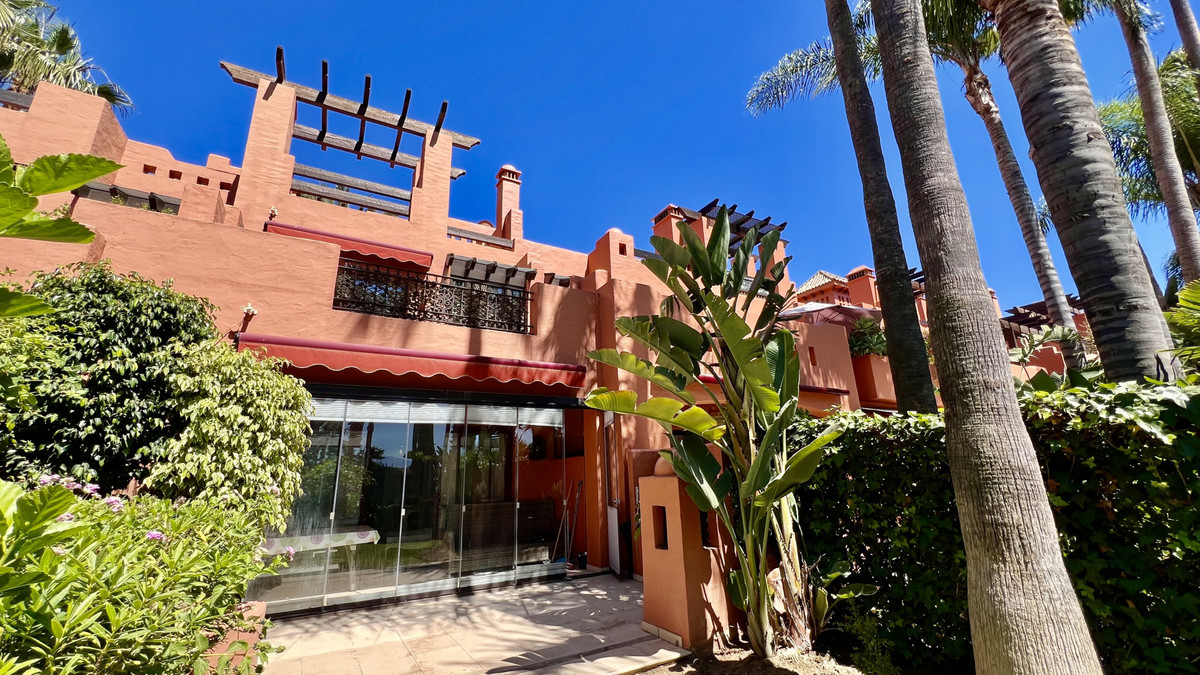 3 Bed Townhouse for sale in The Golden Mile Costa Del Sol, Málaga, Spain