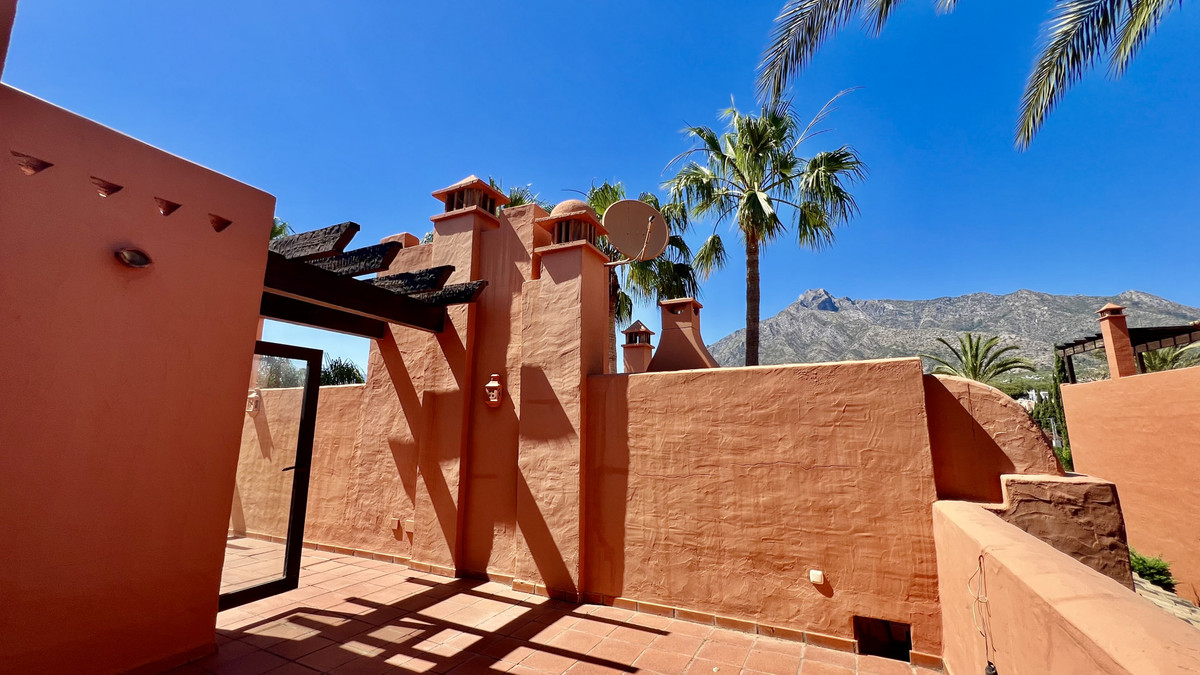 3 Bed Townhouse for sale in The Golden Mile Costa Del Sol, Málaga, Spain