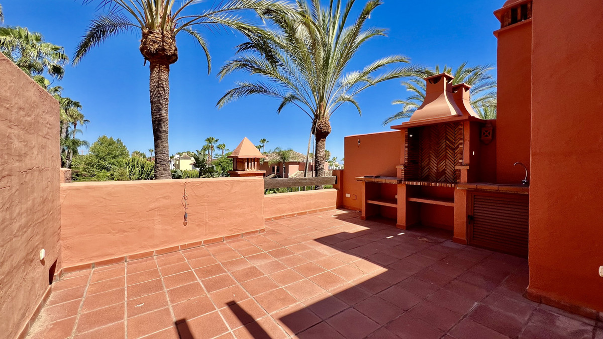 3 Bed Townhouse for sale in The Golden Mile Costa Del Sol, Málaga, Spain