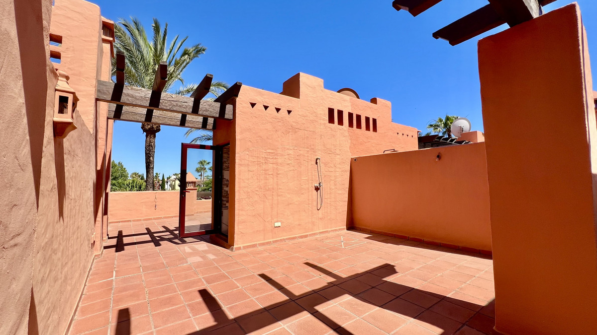 3 Bed Townhouse for sale in The Golden Mile Costa Del Sol, Málaga, Spain
