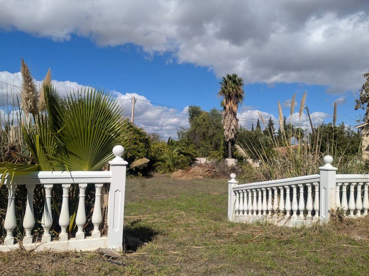 Se vende Villa - Chalet de 4 dormitorios en Costa Del Sol, Málaga, España