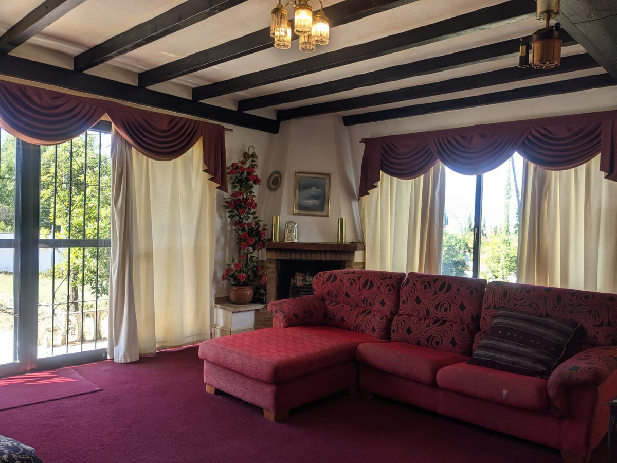 Se vende Villa - Chalet de 4 dormitorios en Costa Del Sol, Málaga, España
