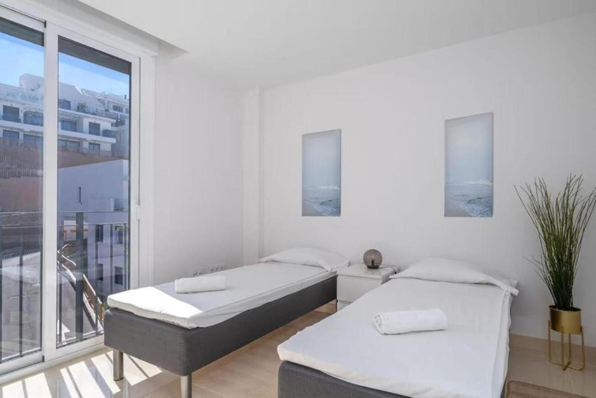 4 Bed Apartment for sale in La Cala Costa Del Sol, Málaga, Spain