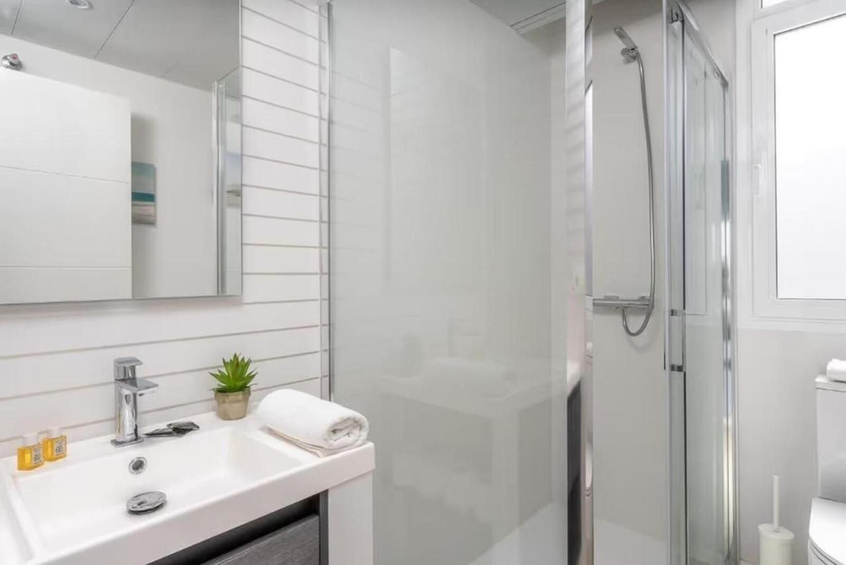 4 Bed Apartment for sale in La Cala Costa Del Sol, Málaga, Spain