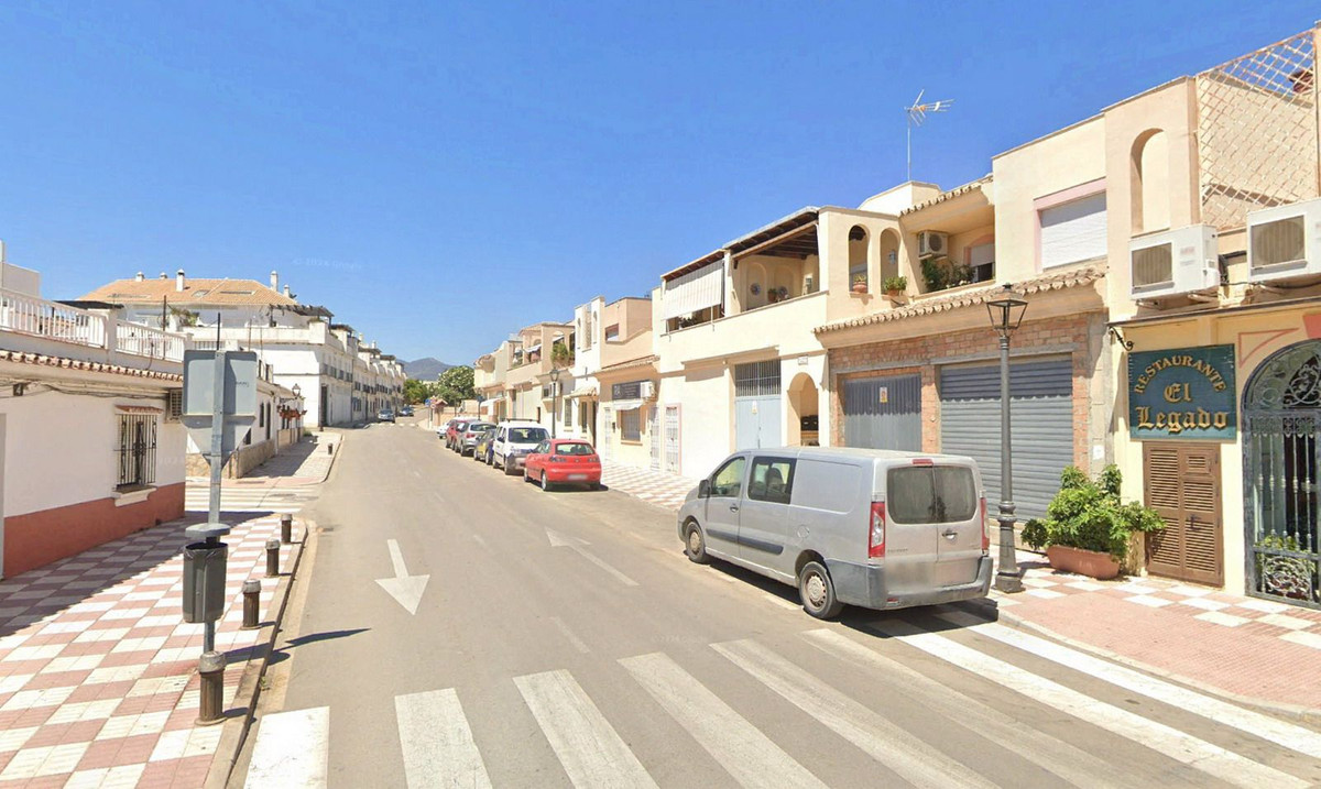Se vende Apartamento Planta Media de 3 dormitorios en Costa Del Sol, Málaga, España