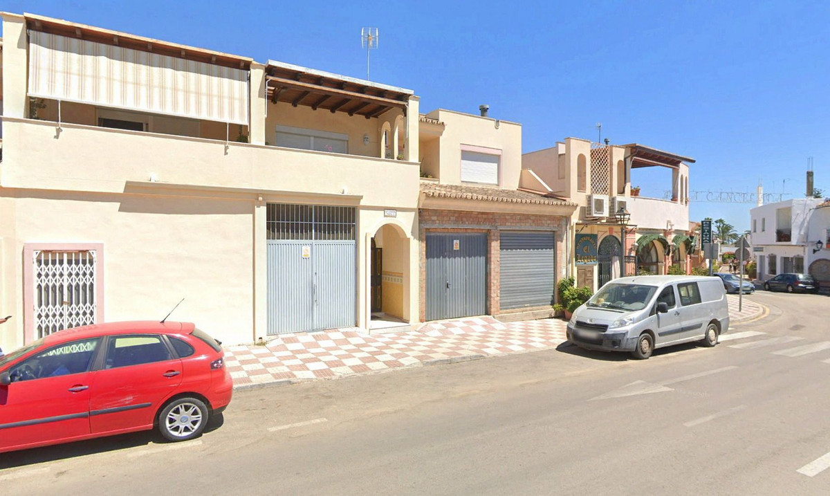 Se vende Apartamento Planta Media de 3 dormitorios en Costa Del Sol, Málaga, España