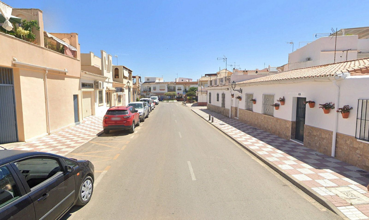 Se vende Apartamento Planta Media de 3 dormitorios en Costa Del Sol, Málaga, España