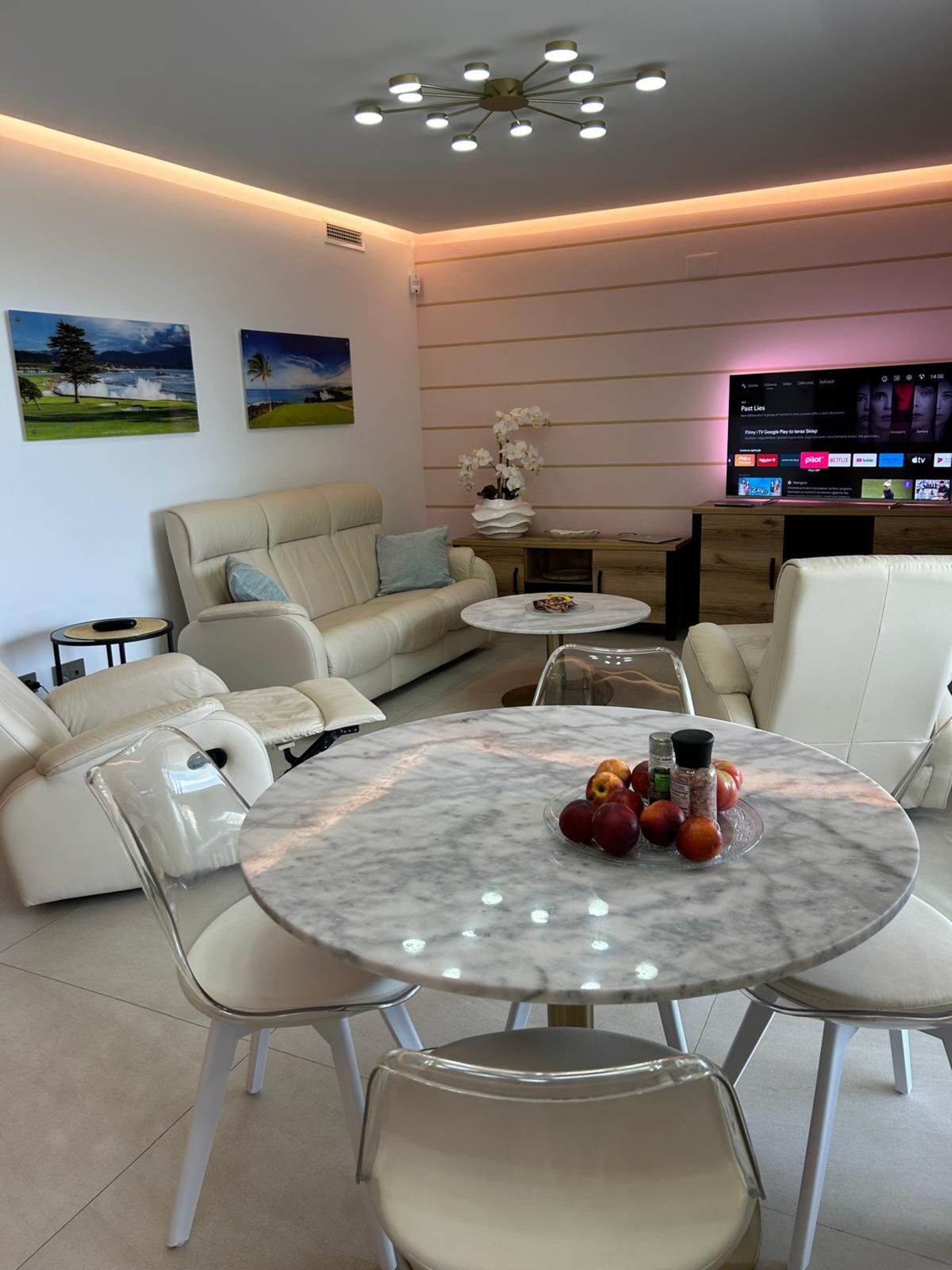 3 Bed Apartment for sale in La Quinta Costa Del Sol, Málaga, Spain