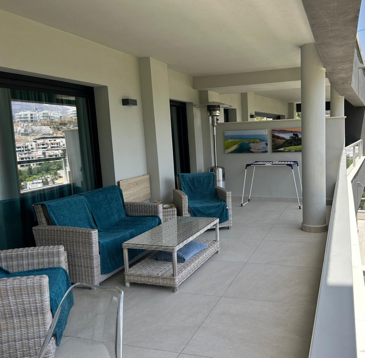 3 Bed Apartment for sale in La Quinta Costa Del Sol, Málaga, Spain