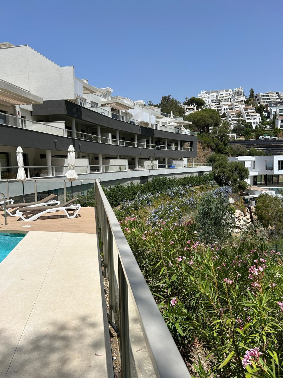 3 Bed Apartment for sale in La Quinta Costa Del Sol, Málaga, Spain
