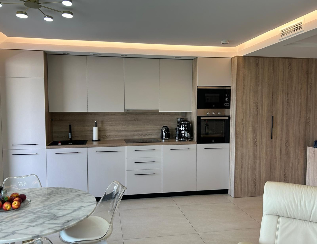 3 Bed Apartment for sale in La Quinta Costa Del Sol, Málaga, Spain