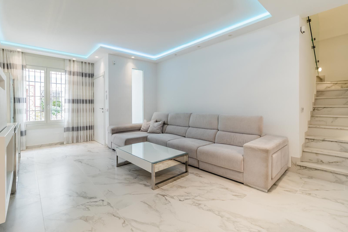 3 Bed Townhouse for sale in Estepona Costa Del Sol, Málaga, Spain