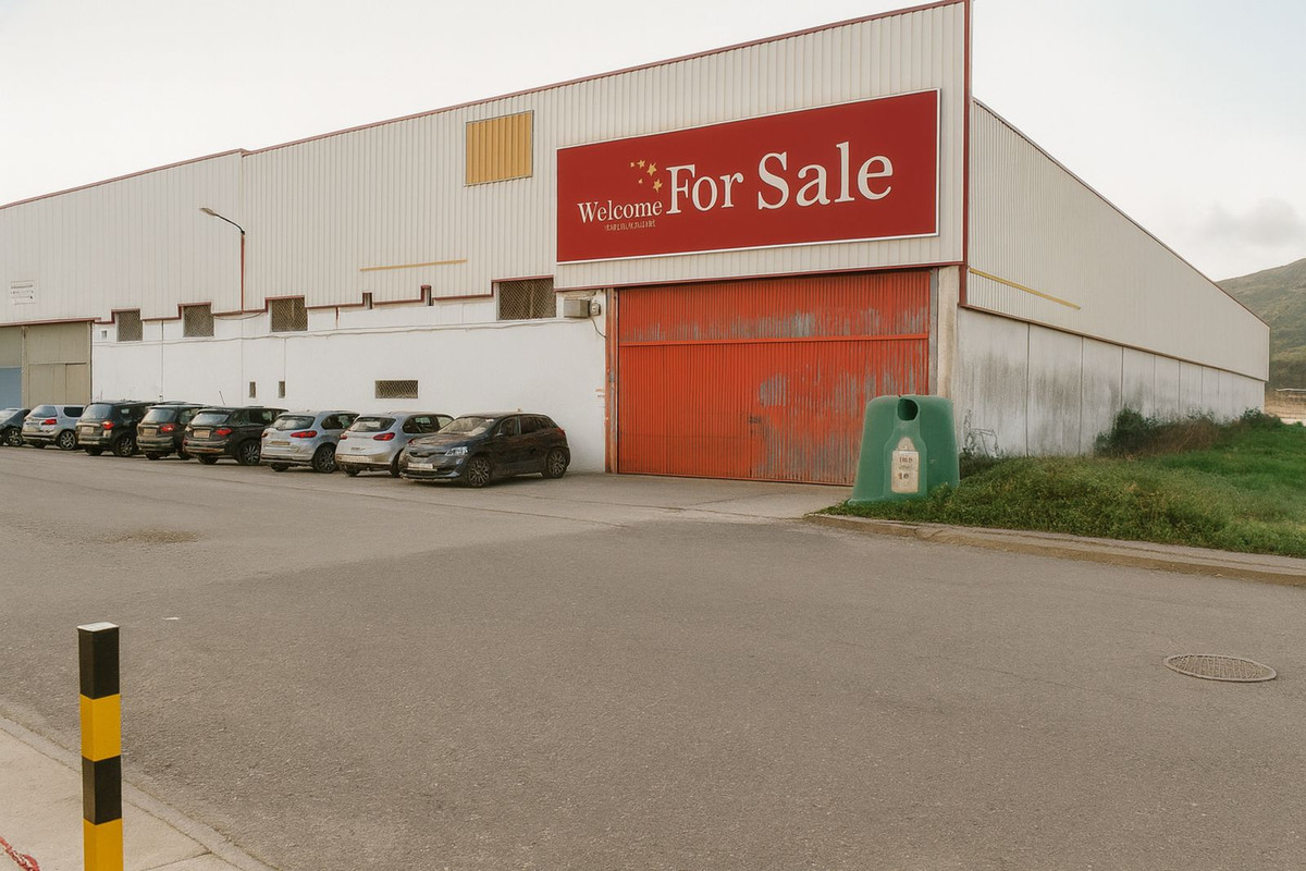 Se vende Edificio comercial  en Costa Del Sol, Cadiz, España