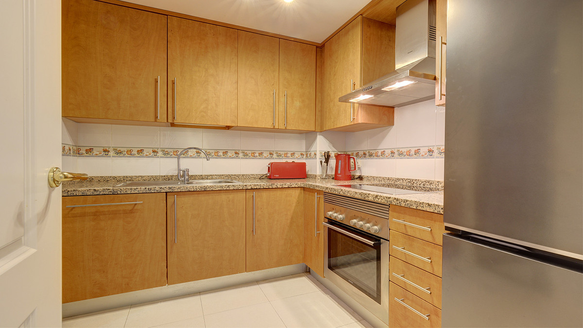3 Bed Apartment for sale in San Luis De Sabinillas Costa Del Sol, Málaga, Spain