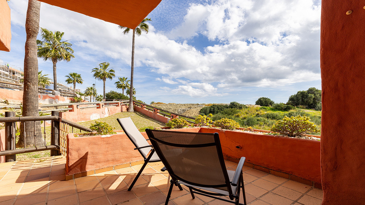 3 Bed Apartment for sale in San Luis De Sabinillas Costa Del Sol, Málaga, Spain