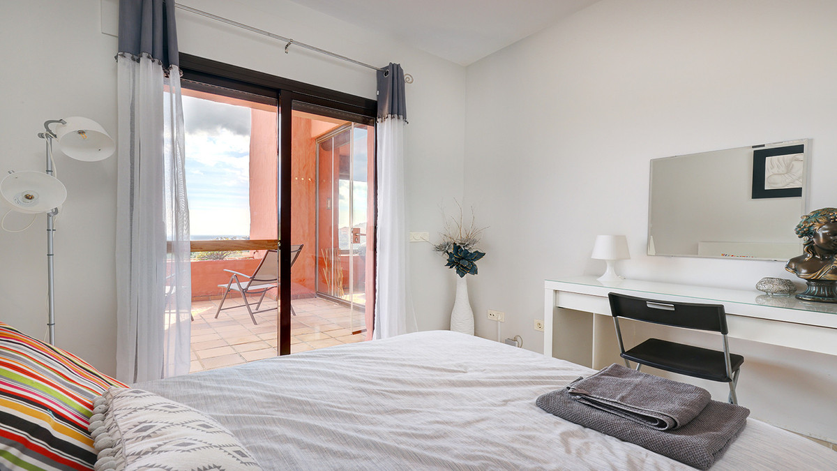 3 Bed Apartment for sale in San Luis De Sabinillas Costa Del Sol, Málaga, Spain