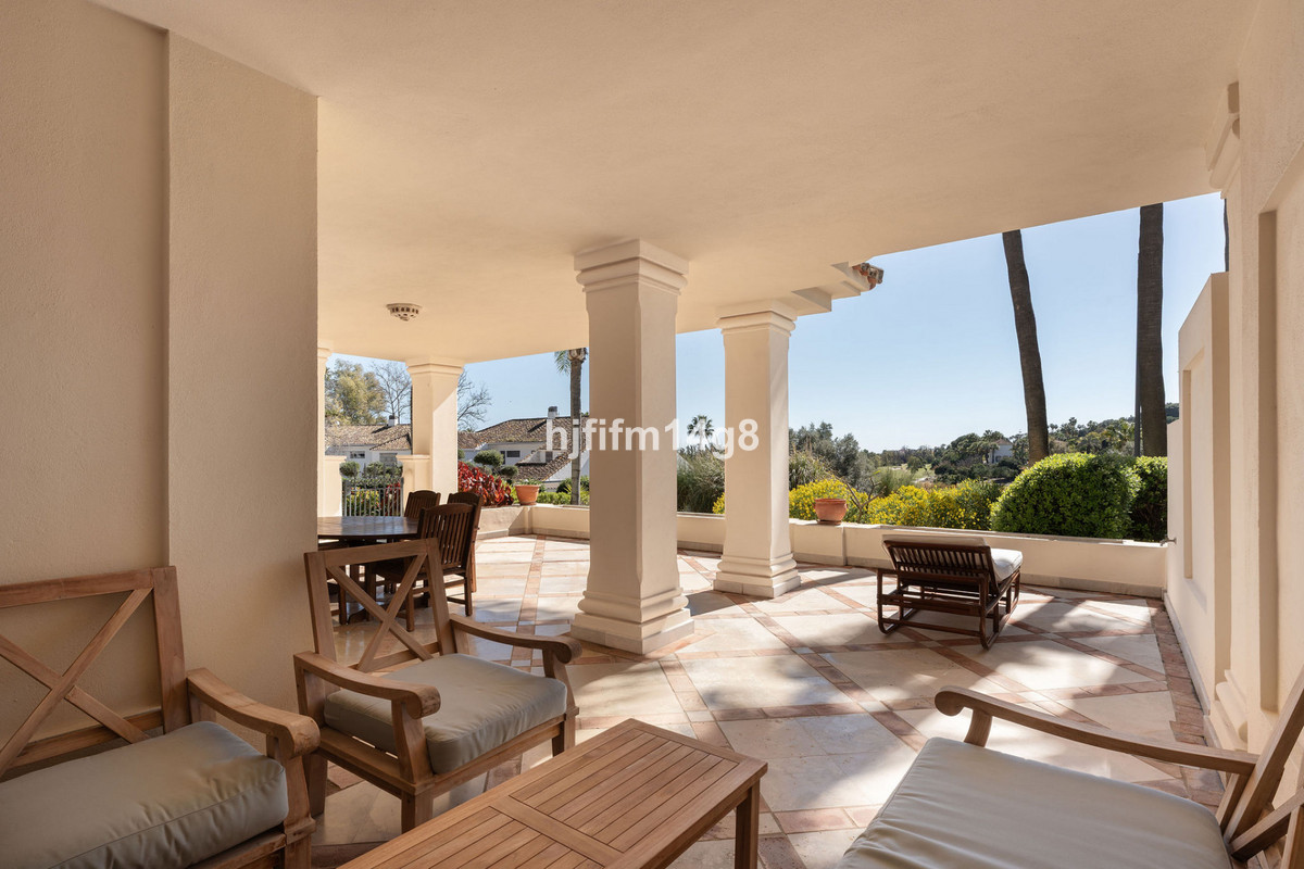 Se vende Apartamento Planta Baja de 3 dormitorios en Costa Del Sol, Málaga, España