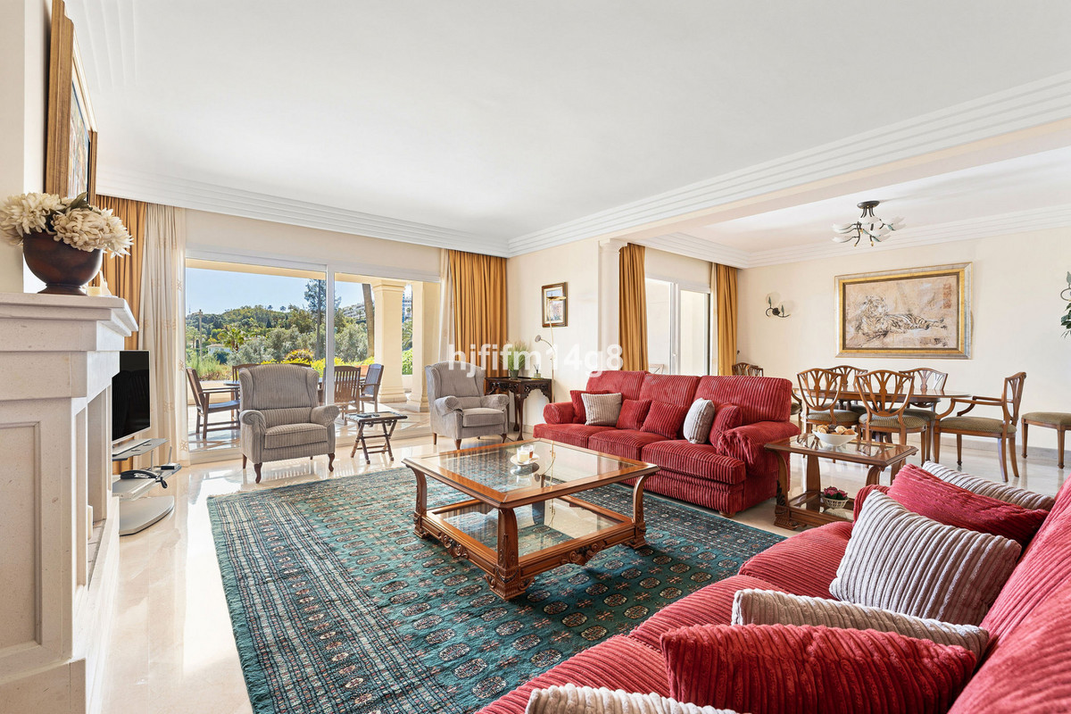 Se vende Apartamento Planta Baja de 3 dormitorios en Costa Del Sol, Málaga, España